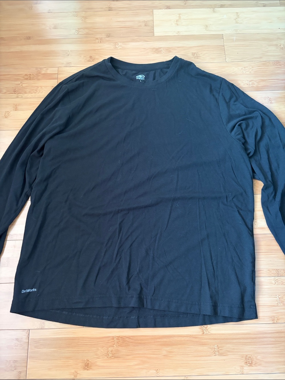 Athletic Works Men’s Black Long Sleeve Crew Neck Performance Tee Size Large